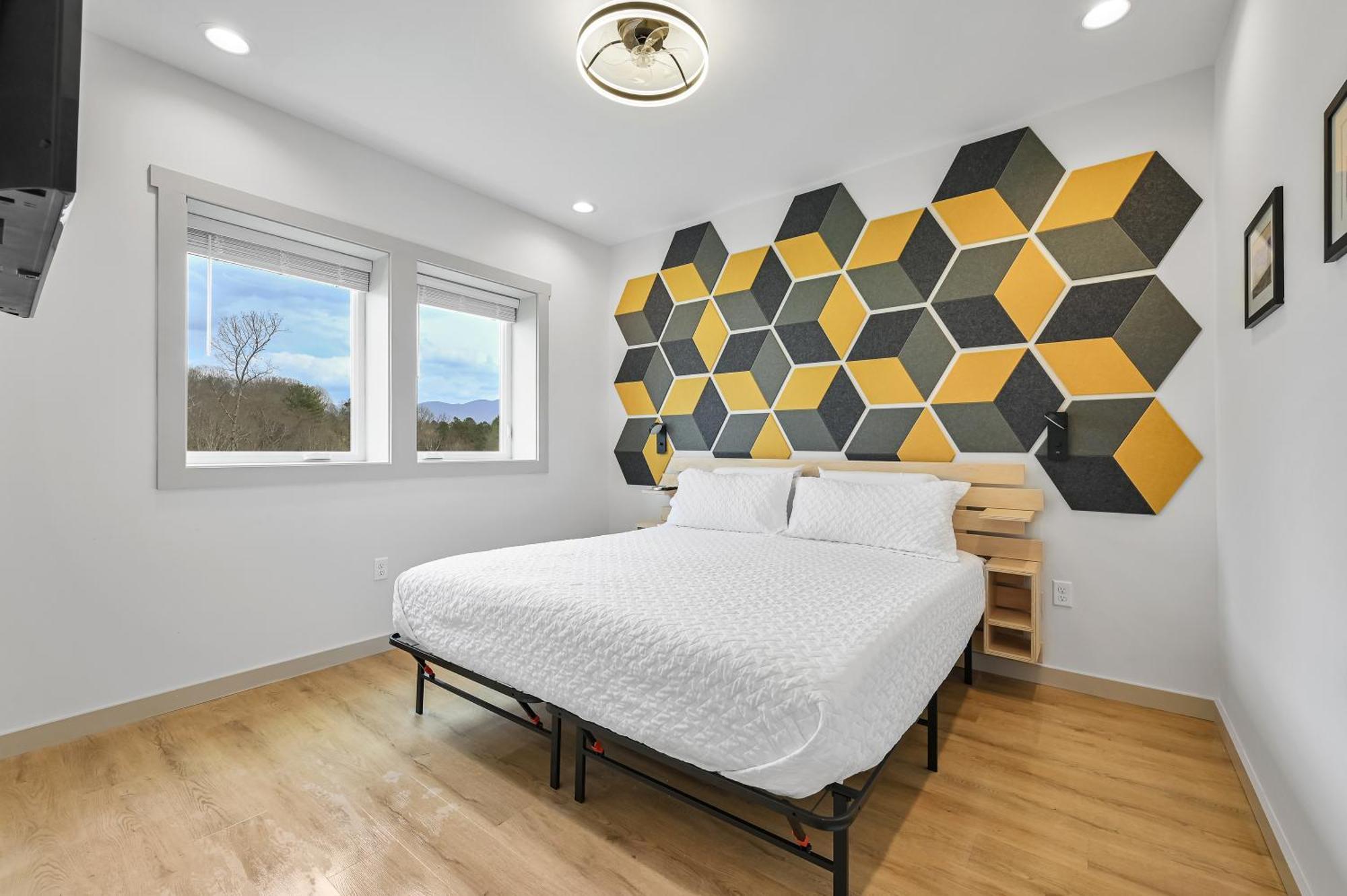 Вилла Mon Tresor, Modern Mountain Views With Deck Weaverville Экстерьер фото