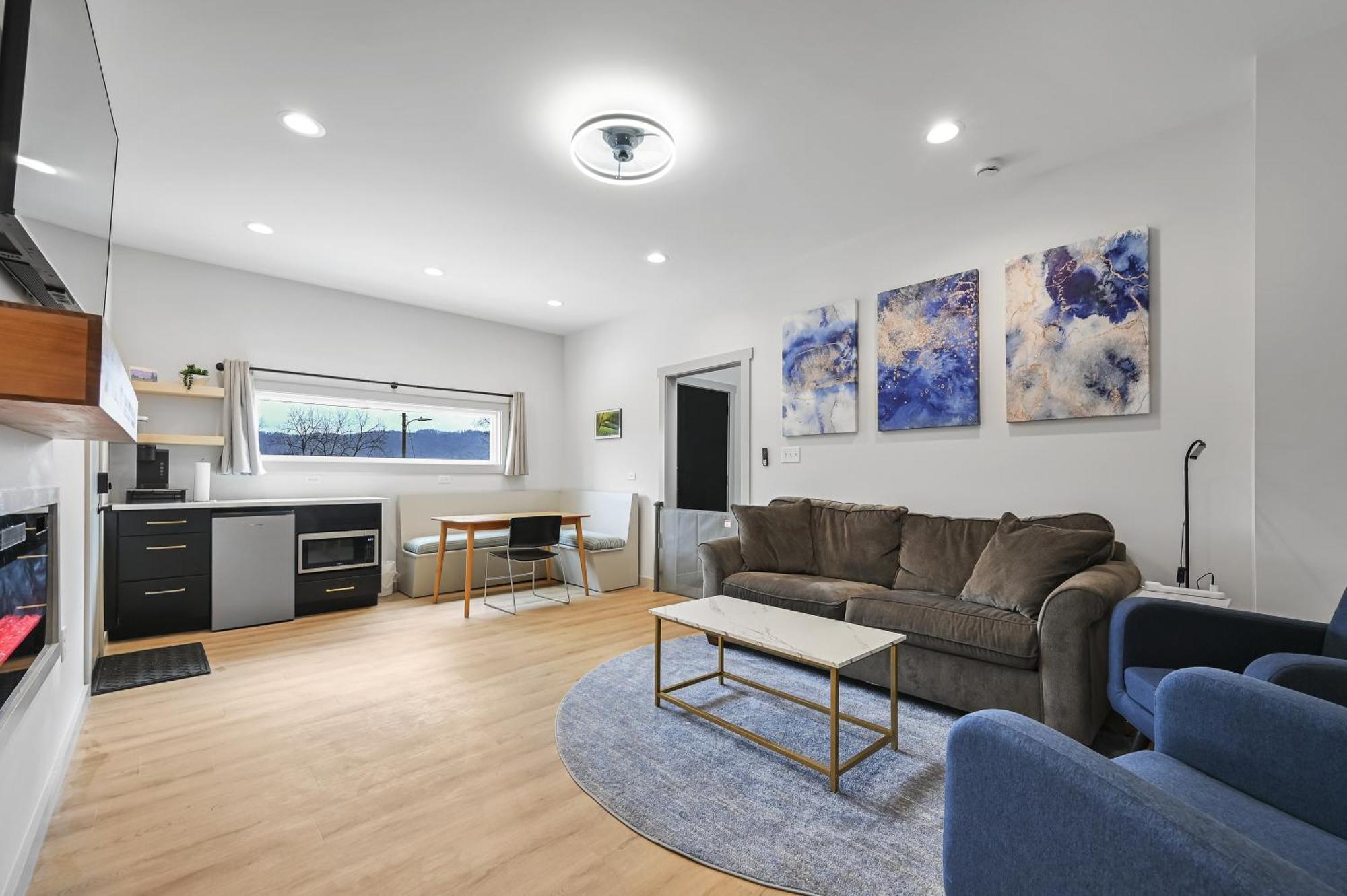 Вилла Mon Tresor, Modern Mountain Views With Deck Weaverville Экстерьер фото
