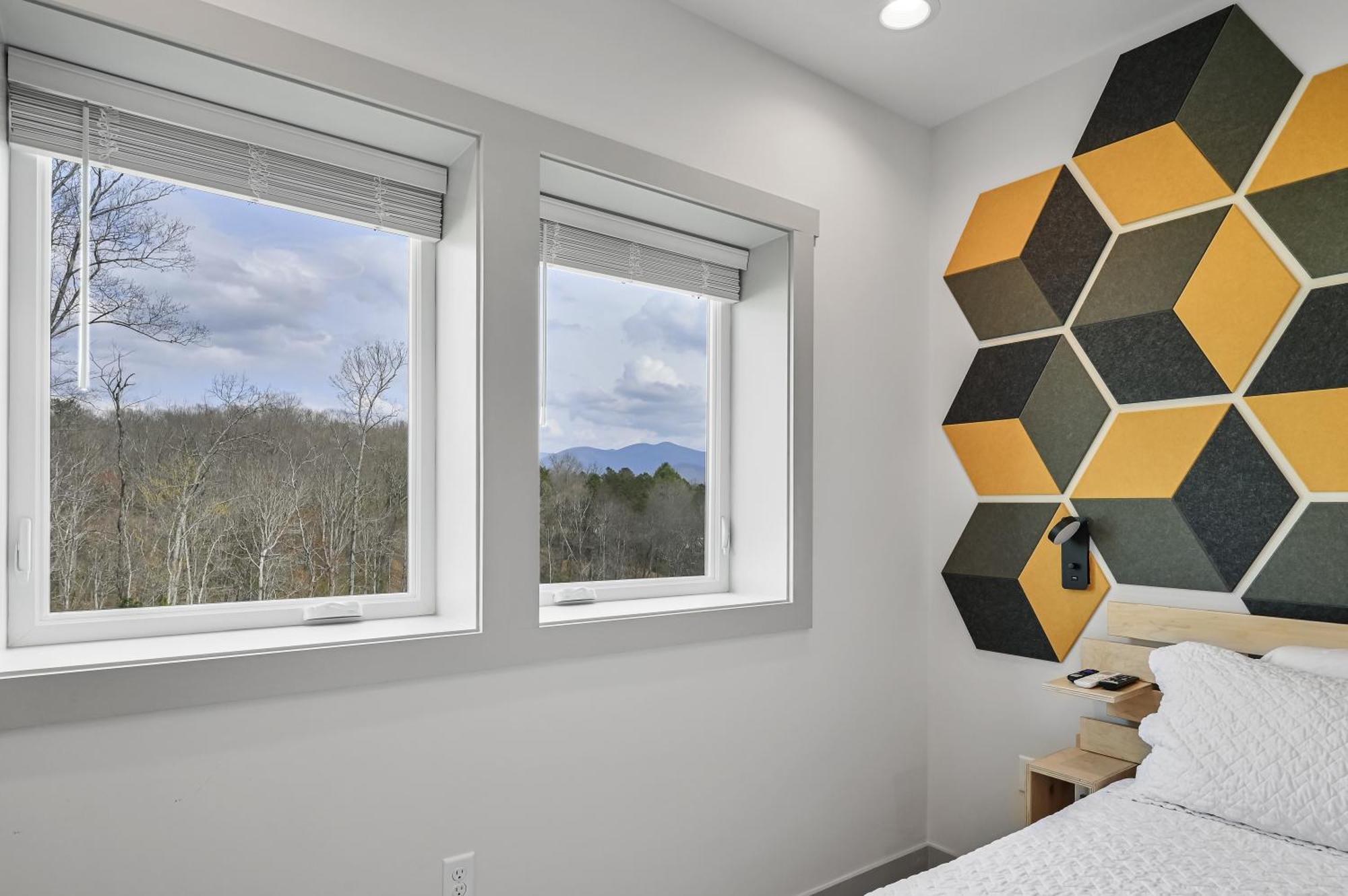 Вилла Mon Tresor, Modern Mountain Views With Deck Weaverville Экстерьер фото